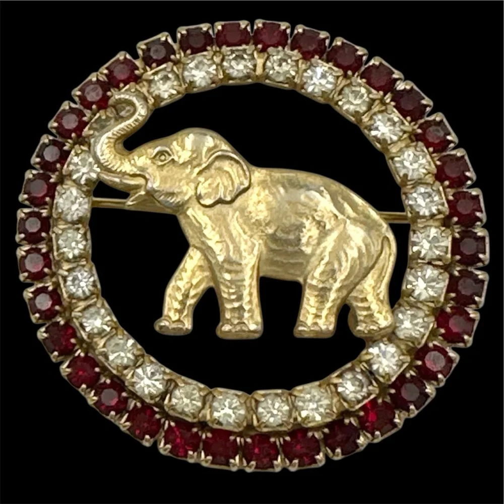 Vintage Warner Elephant Red Rhinestone Brooch Pin